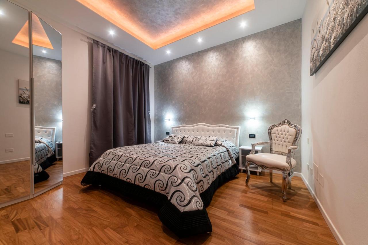 Fashion Apartment Silver بولونيا المظهر الخارجي الصورة