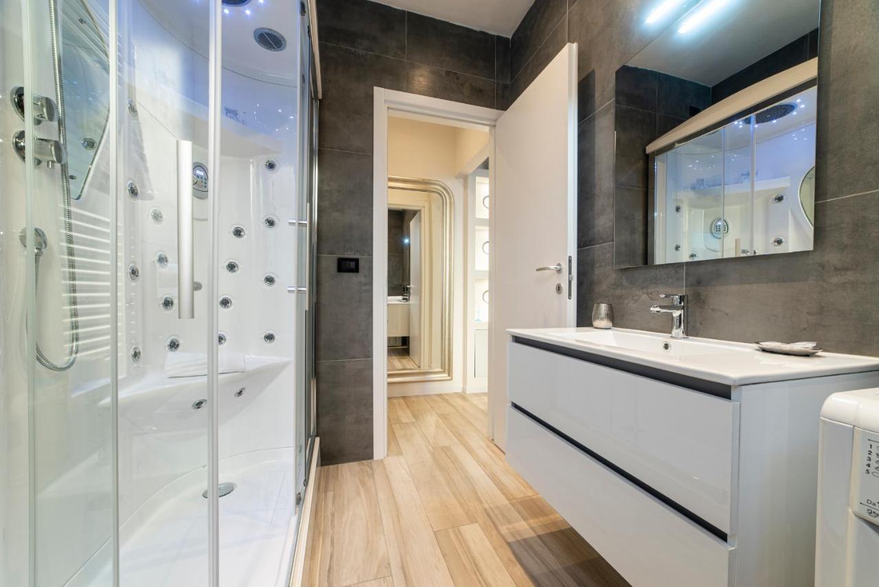 Fashion Apartment Silver بولونيا المظهر الخارجي الصورة