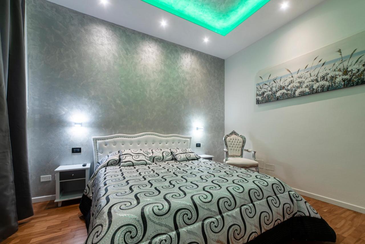 Fashion Apartment Silver بولونيا المظهر الخارجي الصورة