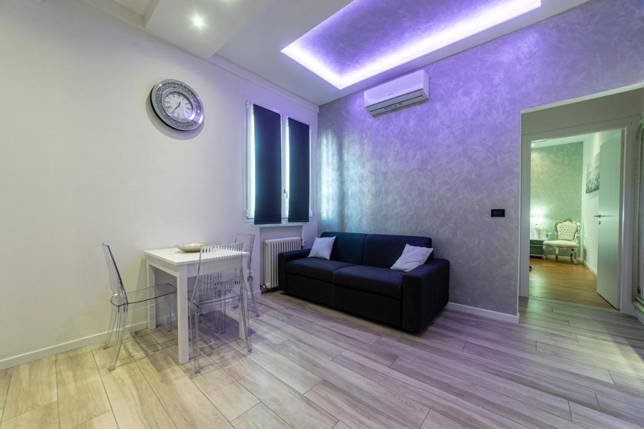 Fashion Apartment Silver بولونيا المظهر الخارجي الصورة