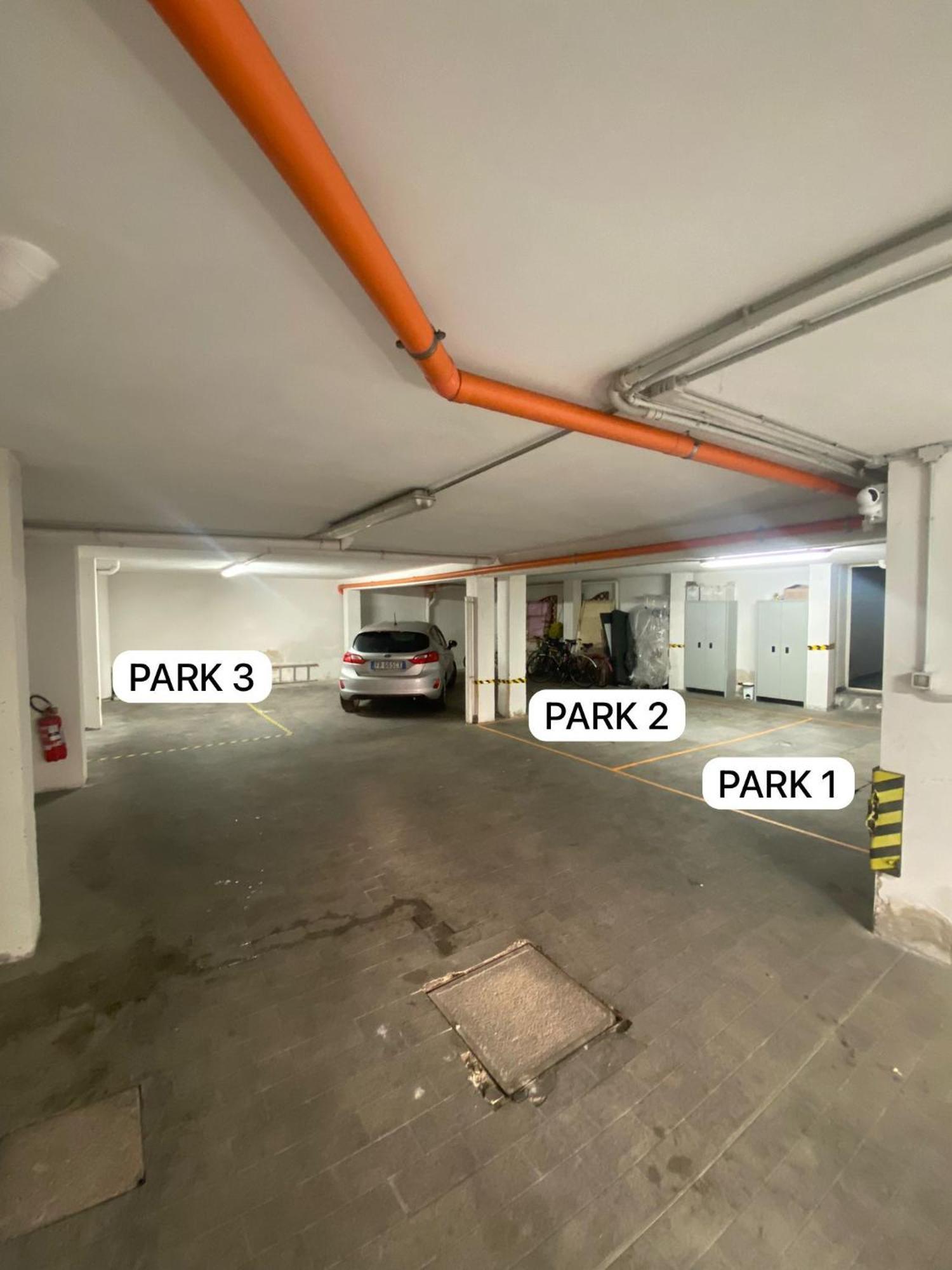 Fashion Apartment Silver بولونيا المظهر الخارجي الصورة
